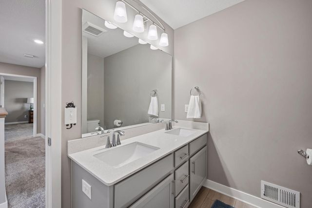 19302 Meadow View Lane, Maple Grove, MN 55311