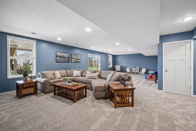 19302 Meadow View Lane, Maple Grove, MN 55311