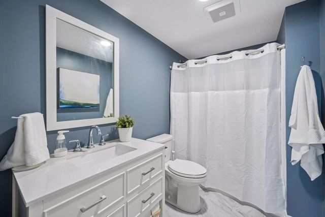 19302 Meadow View Lane, Maple Grove, MN 55311