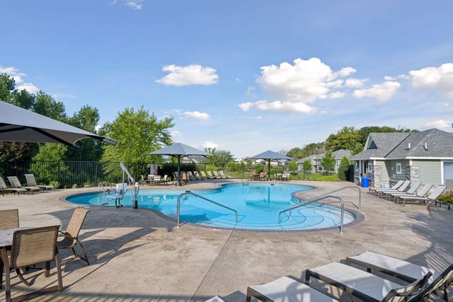 19302 Meadow View Lane, Maple Grove, MN 55311