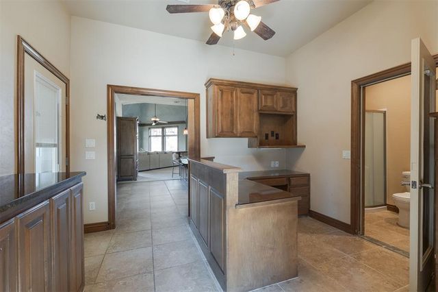 4209 Caliburn Parkway, Edmond, OK 73034