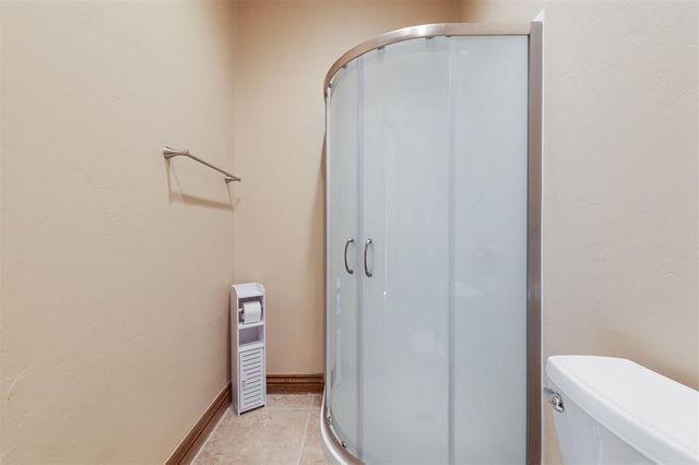 4209 Caliburn Parkway, Edmond, OK 73034