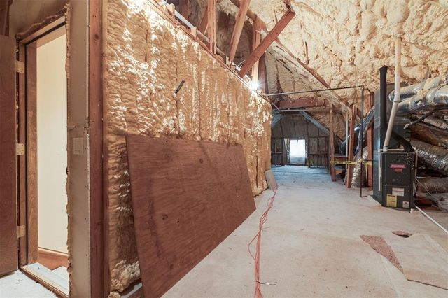 4209 Caliburn Parkway, Edmond, OK 73034