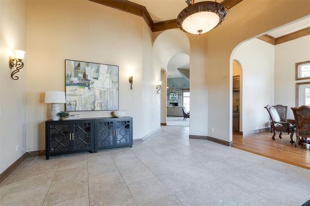 4209 Caliburn Parkway, Edmond, OK 73034