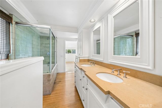 608 Saint James Place, Newport Beach, CA 92663