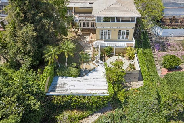 608 Saint James Place, Newport Beach, CA 92663