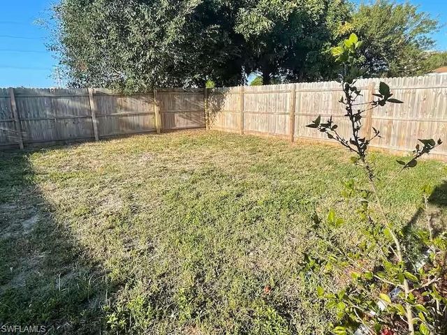 712 SE 47th ST Left Side, Cape Coral, FL 33904