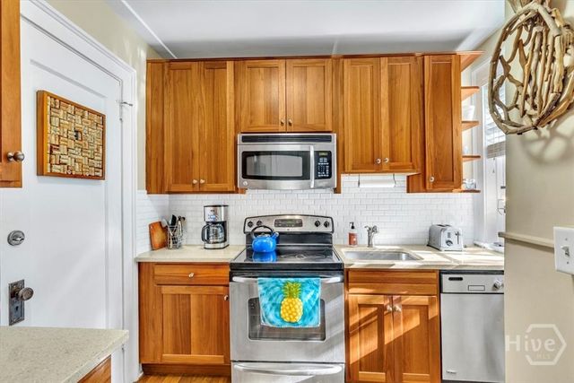 805 Whitaker Street 7, Savannah, GA 31401