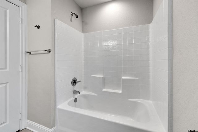 11317 Lindsey Gardens, Tyler, TX 75709