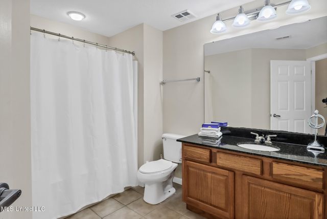 2228 Beach Drive, 1404, Gulfport, MS 39507