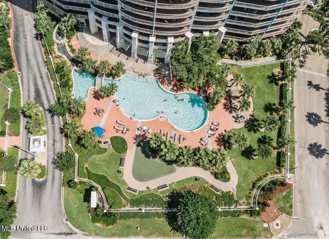 2228 Beach Drive, 1404, Gulfport, MS 39507