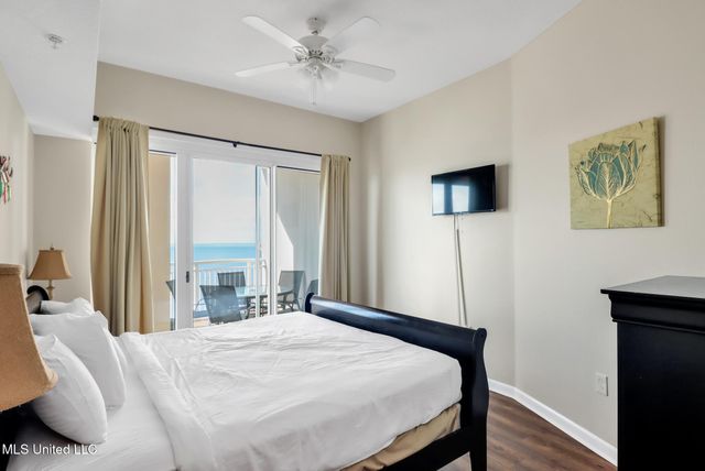 2228 Beach Drive, 1404, Gulfport, MS 39507