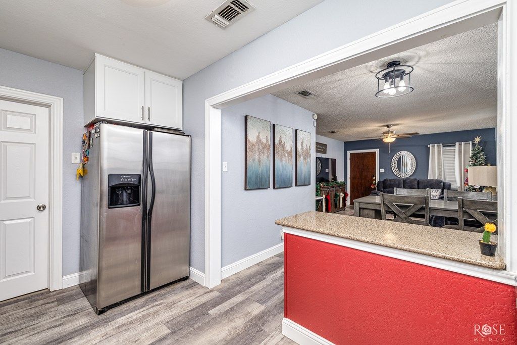 Image 12 of property listing at 121 S Tyler St, San Angelo, TX 76901