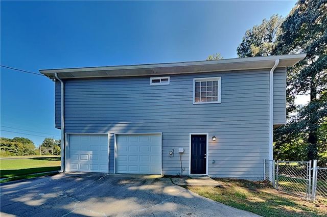 1261 Brookton Woods Way, Dacula, GA 30019
