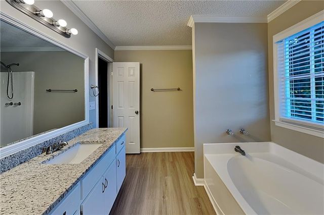 1261 Brookton Woods Way, Dacula, GA 30019