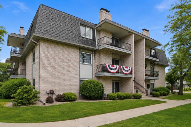 1725 Homan Drive 204, Schererville, IN 46375