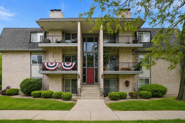 1725 Homan Drive 204, Schererville, IN 46375
