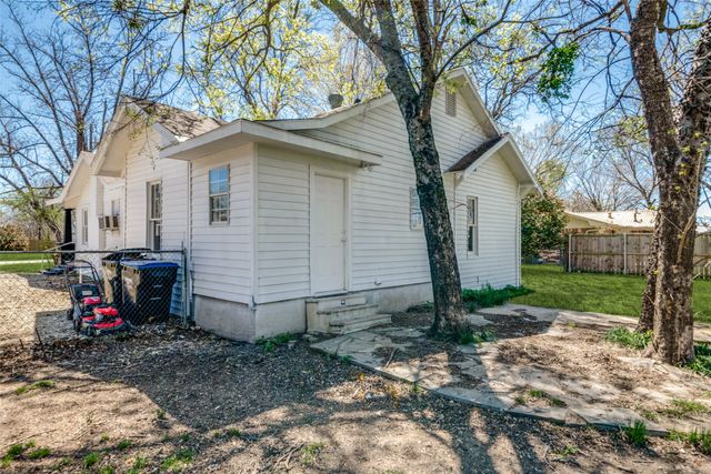 2407 Second Street, Caddo Mills, TX 75135