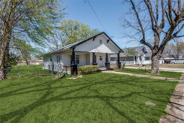 2407 Second Street, Caddo Mills, TX 75135
