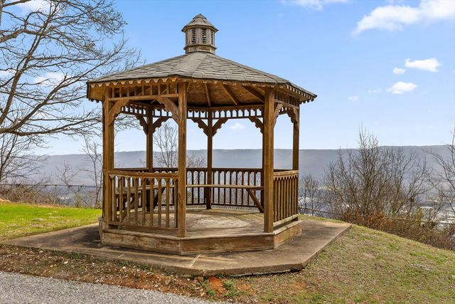 1310 Brow Road, Trenton, GA 30752