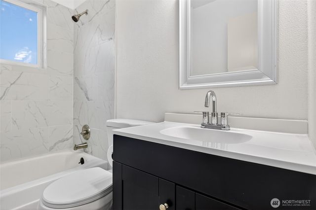 209 76th Street SE, Everett, WA 98203