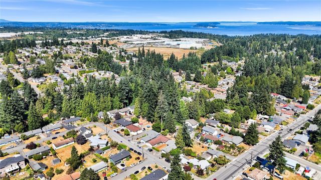 209 76th Street SE, Everett, WA 98203