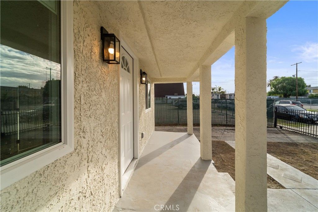 437 E 93rd, Los Angeles, CA 90003 — photo 5