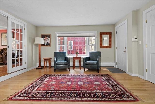 9 Bay Path Dr, Boylston, MA 01505
