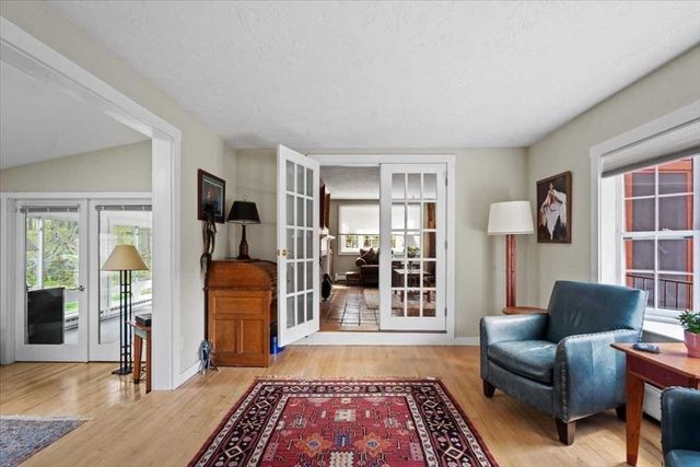 9 Bay Path Dr, Boylston, MA 01505