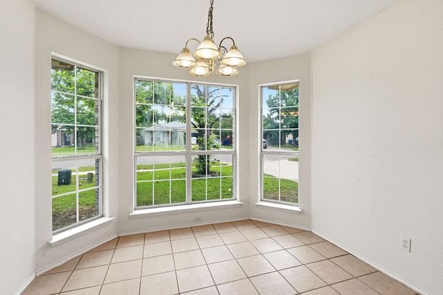 116 Blue Ridge TRL, Elgin, TX 78621