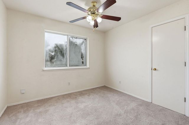 116 Blue Ridge TRL, Elgin, TX 78621