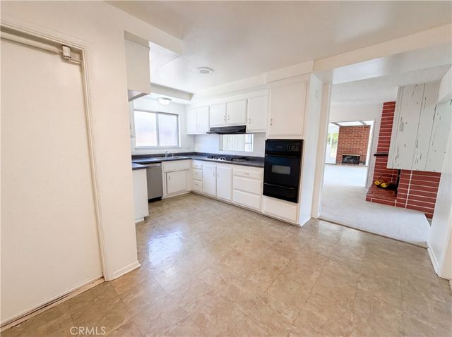 5947 Arden Avenue, Highland, CA 92404