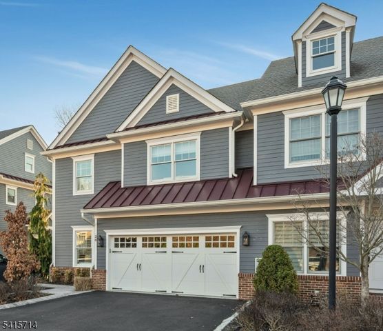 26 Barrister Ct, Fair Lawn Boro, NJ 07410