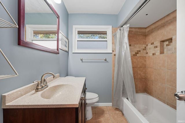 3007 Taylor Avenue, Evansville, IN 47714