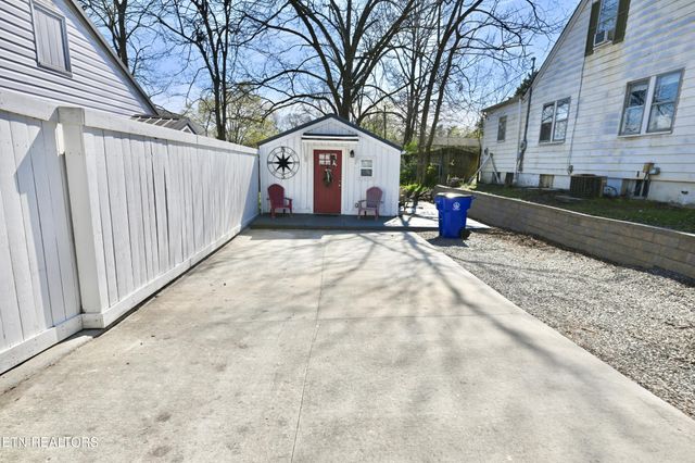 2095 NE Church St, Cleveland, TN 37311