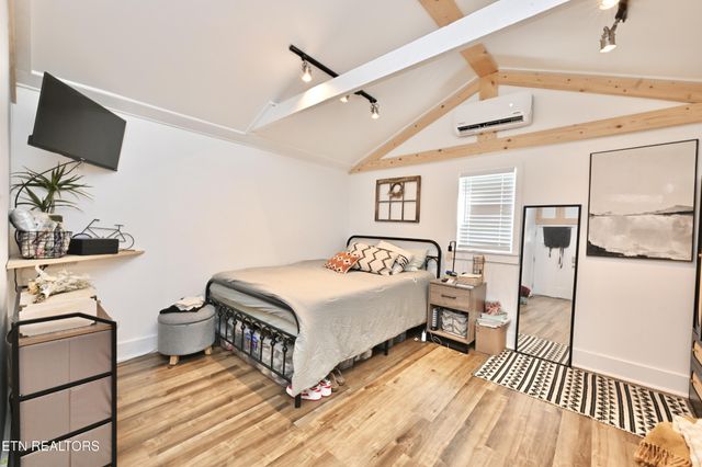 2095 NE Church St, Cleveland, TN 37311