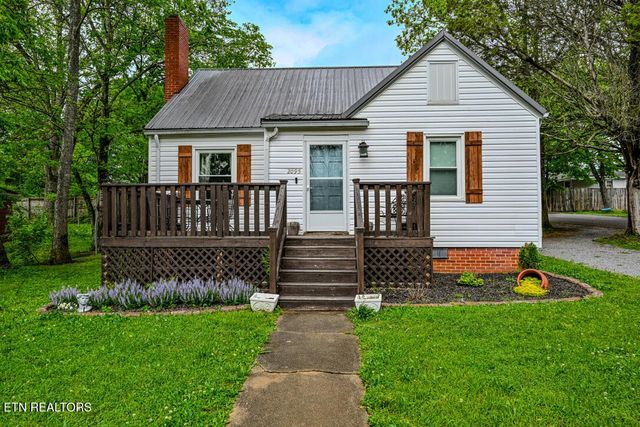 2095 NE Church St, Cleveland, TN 37311