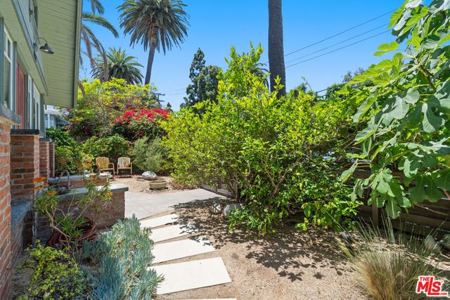 632 California Avenue, Venice, CA 90291