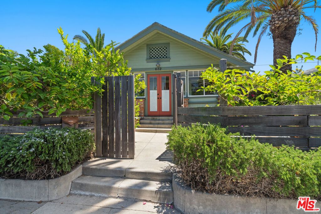 632 California Avenue, Venice, CA 90291