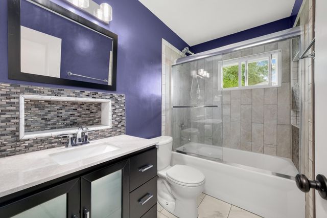 840 Cortland Drive, Apple Valley, MN 55124