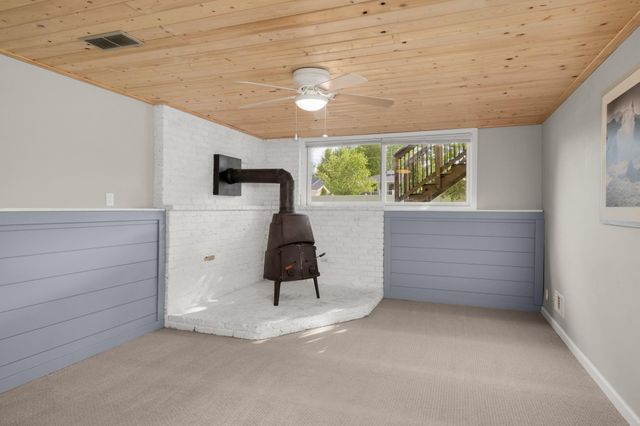 840 Cortland Drive, Apple Valley, MN 55124