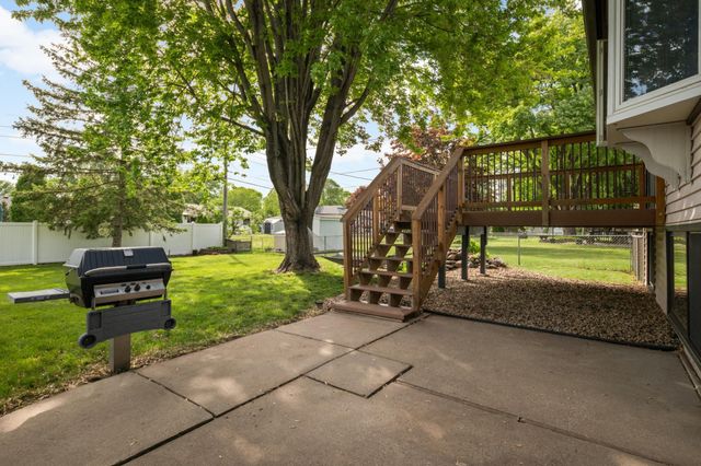 840 Cortland Drive, Apple Valley, MN 55124
