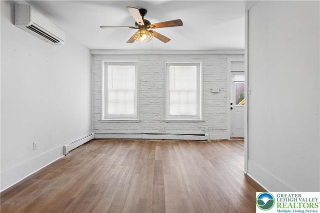 104 Chestnut, Bath Boro, PA 18014