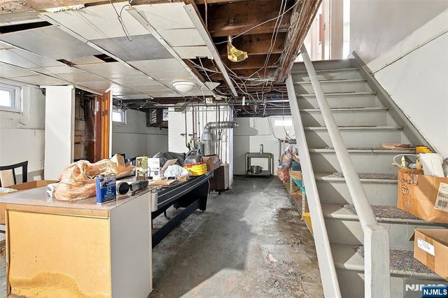 241 Outwater Lane, Saddle Brook, NJ 07663