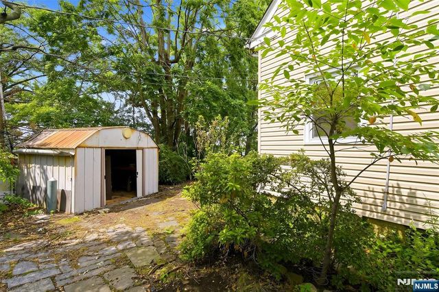 241 Outwater Lane, Saddle Brook, NJ 07663