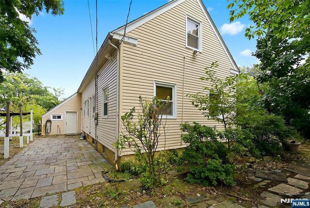 241 Outwater Lane, Saddle Brook, NJ 07663