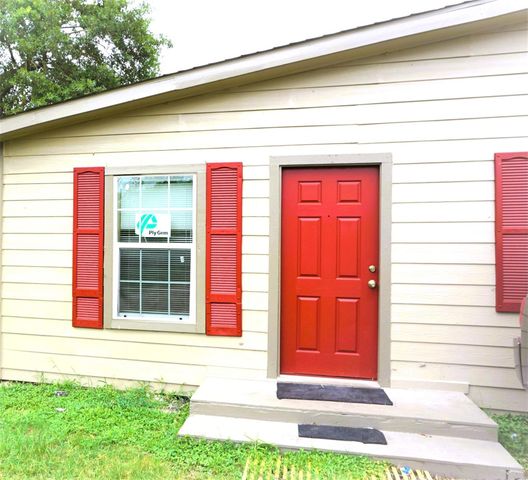 5114 Laura Koppe Road A, Houston, TX 77016