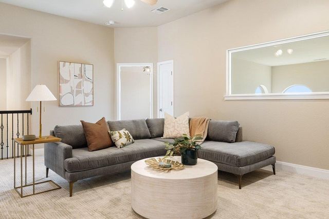 2702 Lakehurst RD, Spicewood, TX 78669