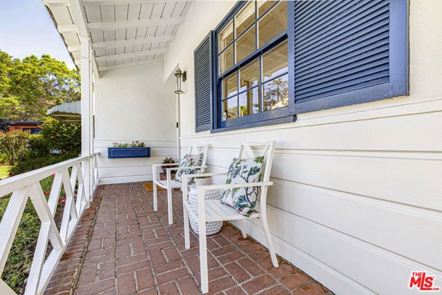 1224 Viscano Drive, Glendale, CA 91207