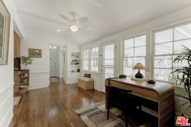 1224 Viscano Drive, Glendale, CA 91207